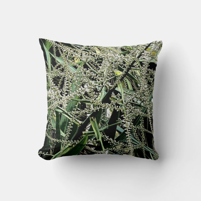 leaf pattern no1. throw pillow (Front)