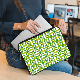 Leaf Pattern, Pattern Of Leaves, Green Leaves Laptop Sleeve