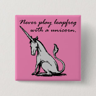 Leapfrog Avec Une Licorne Drôle Bouton Badge Éping
