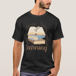 Learning tet with stack of books and eyeglasses vi T-Shirt