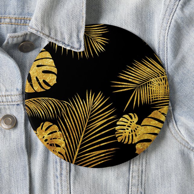 Leaves 11 6 inch round button (In Situ)