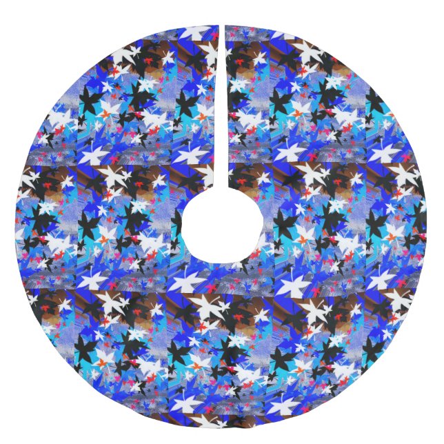 Leaves in moonlight brushed polyester tree skirt (Front)