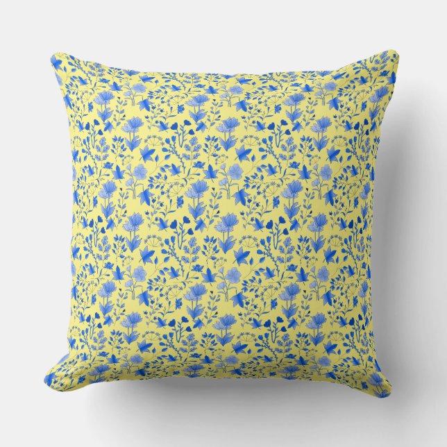 Leaves Pattern 12.bw Lyellow BG Throw Pillow (Front)