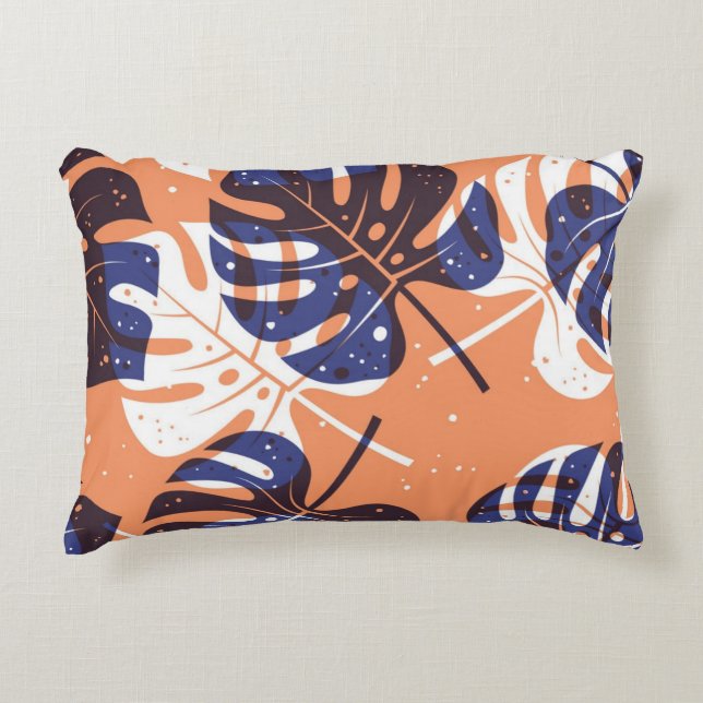 Leaves pattern accent pillow (Front)