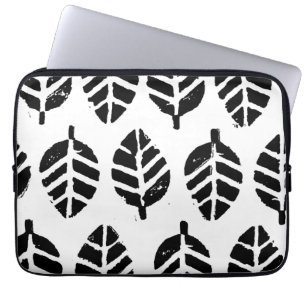 Leaves Pattern Potato Print Laptop Sleeve