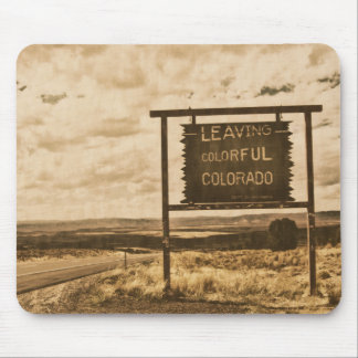 leaving colourful colorado sign mouse pad