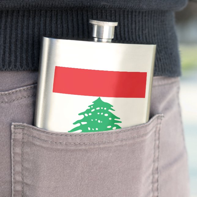 Lebanon flag hip flask (In Situ)