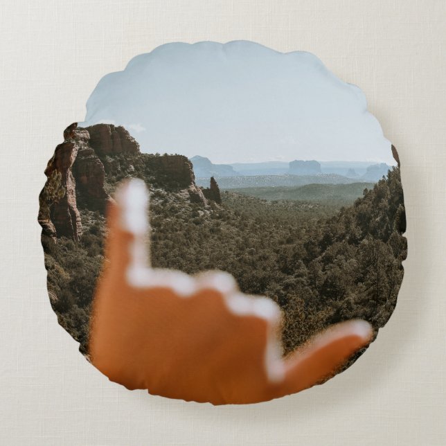 Left human hand round pillow (Front)