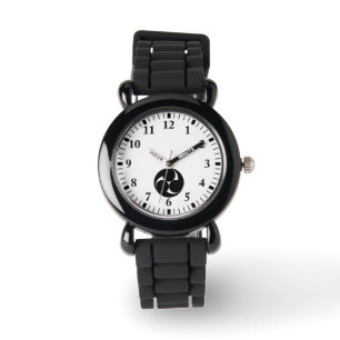 Left three-cornered figure (drawing) watch