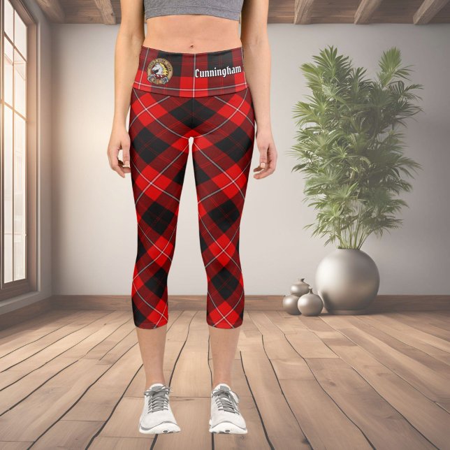 Leggings Capri Clan Cunningham Crest sur Tartan (Créateur téléchargé)