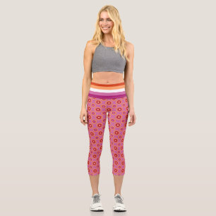 Leggings Capri Drapeau de la fierté lesbienne / motif de fleurs r