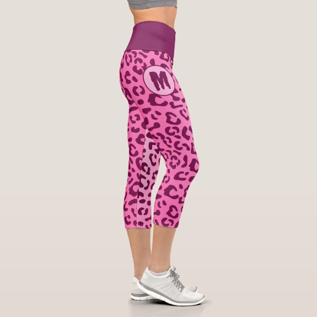 Leggings Capri Empreinte de léopard rose élégant initial personna (Droite)