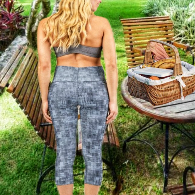 Leggings Capri Gris Textiles  (For denim lovers, these Textile Grays Capri Leggings, fit the bill!)