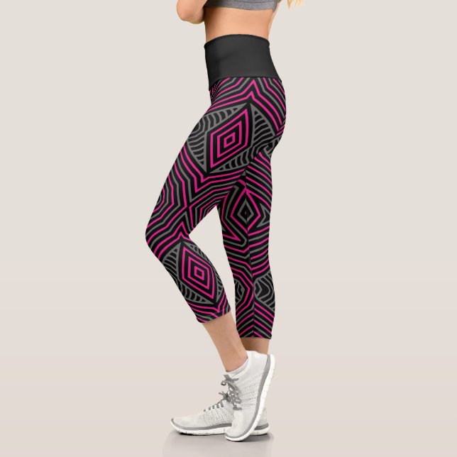 Leggings Capri Magenta Grey et Black Motif tribal ethnique (Gauche)