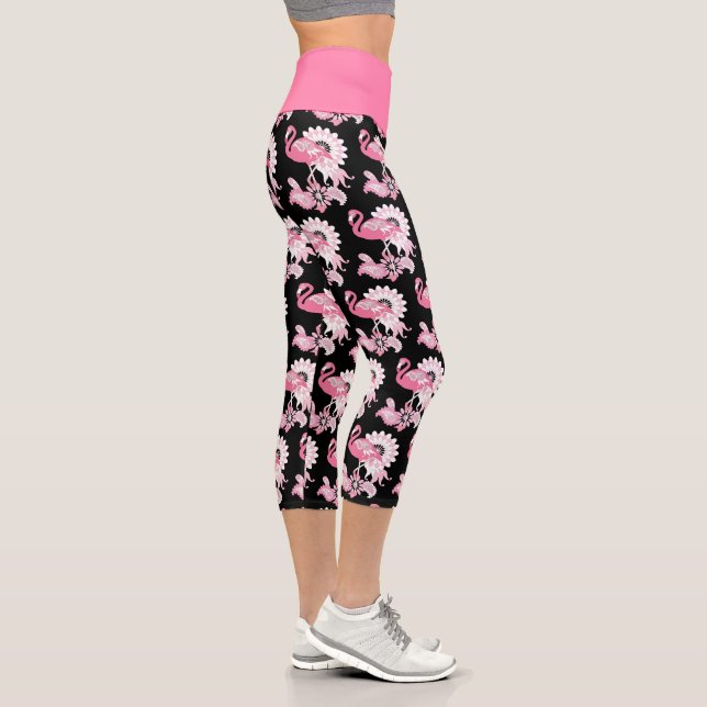 Leggings Capri Motif Flamant Rose Noir Moderne Fantaisiste (Droite)