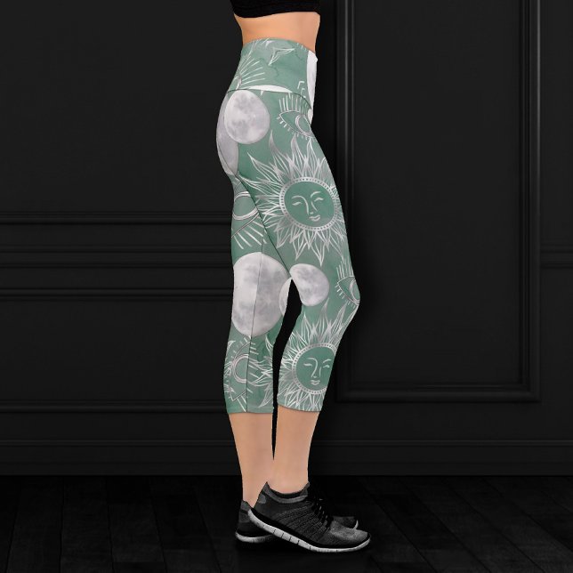 Leggings Capri Mystique solaire | Dusty Green Silver Moon Stars S (Créateur téléchargé)