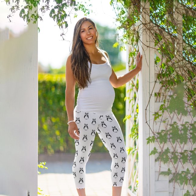 Leggings Capri Panda géométrique (Créateur téléchargé)