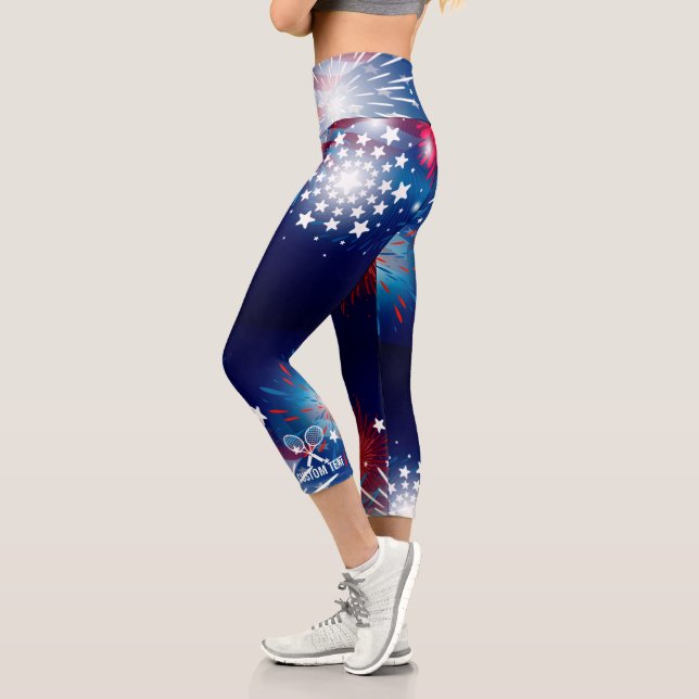 Leggings Capri Raquettes de tennis Patriotic Fireworks Texte Pers (Gauche)