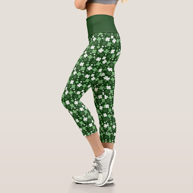 Leggings Capri Shamrocks verts, Saint Patrick's Day (Gauche)