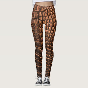 Leggings Closeup : crocodile texture cuir.