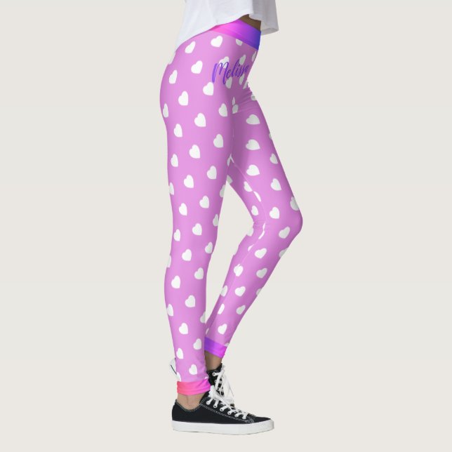 Leggings Coeurs blancs avec votre nom sur rose (Droite)