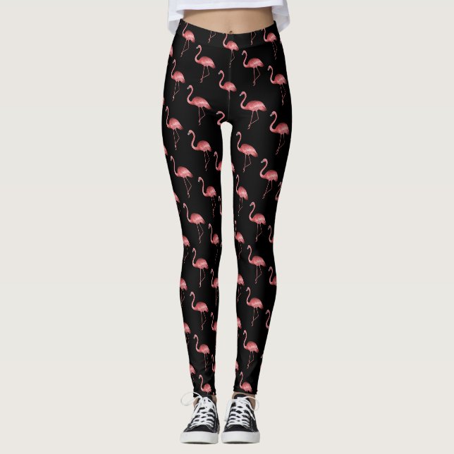 Leggings Flamingo rose sur un arrière - plan noir (Devant)