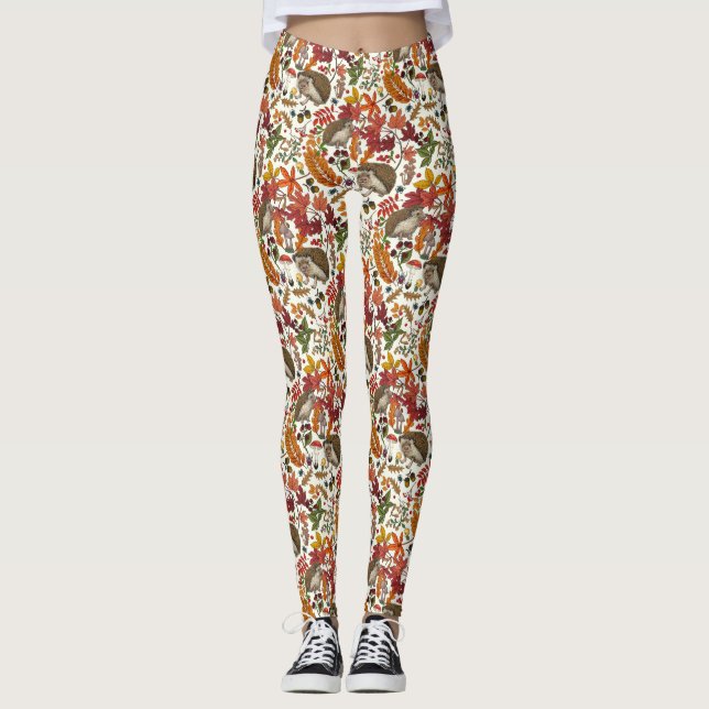 Leggings Hedgehogs and autumn forest flora on ivory (Devant)