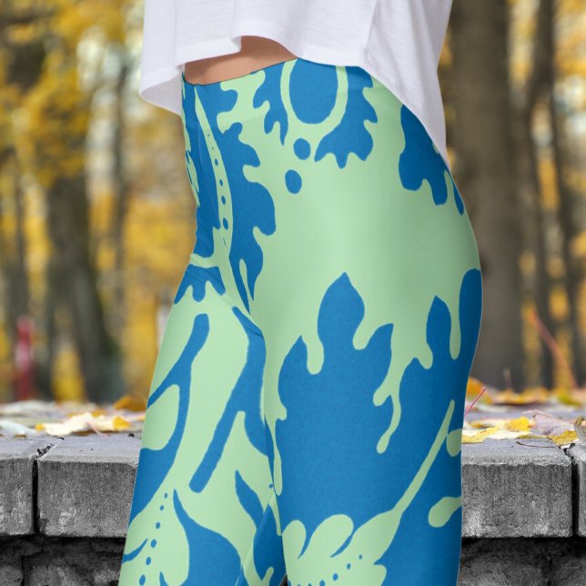 Leggings Impression florale bleue et verte magnifique (William Morris Inspired - Floral on Celadon Leggings)