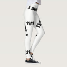 Je vois le pantalon de 11h11