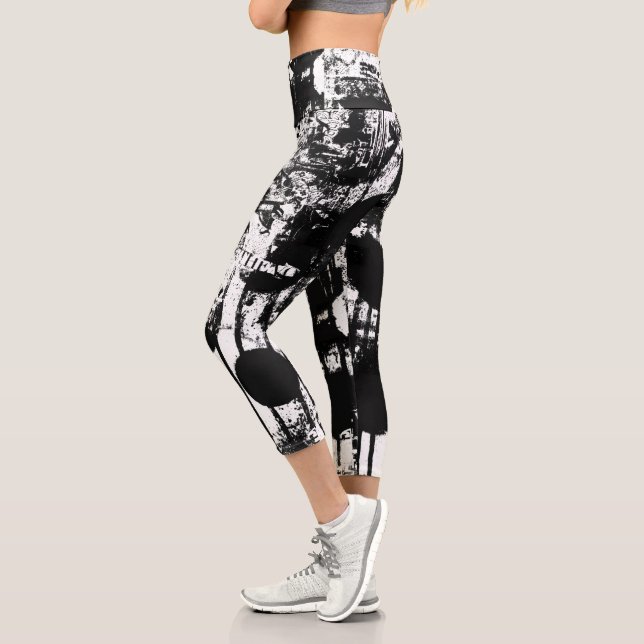 Leggings noirs et blancs avec Graffiti Art imprimé (Gauche)