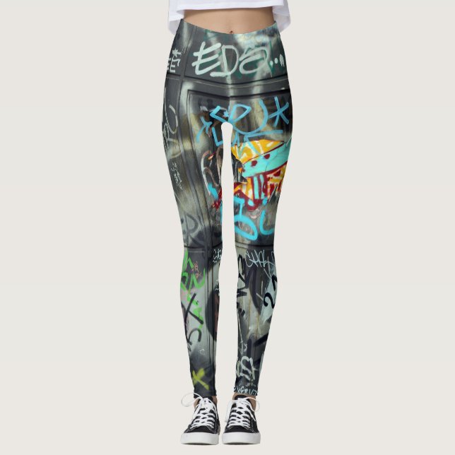 Leggings Tout autour des légendes imprimées de graffiti (Devant)