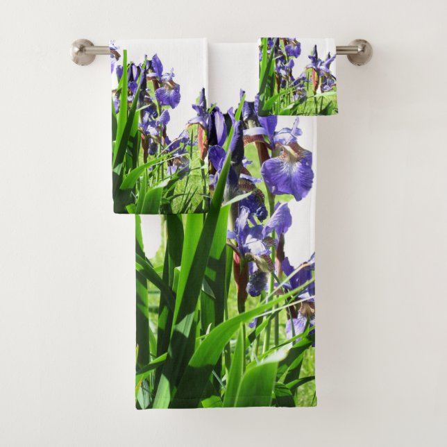 L'ÉLÉGANTE FLEUR D'IRIS    (En situation)