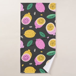 Lemon doodle pattern, bright cute citrus fruit dra bath towel