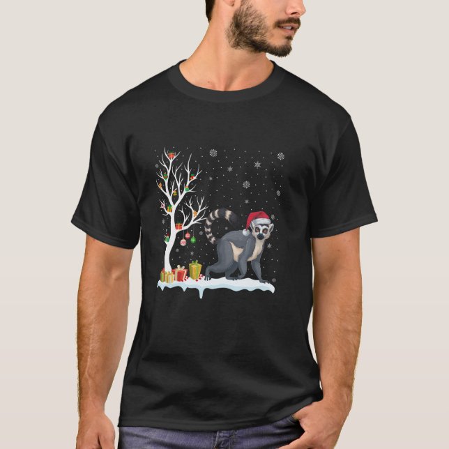 Lemur Santa Hat Festive Tree Light Christmas Pajam T-Shirt (Front)
