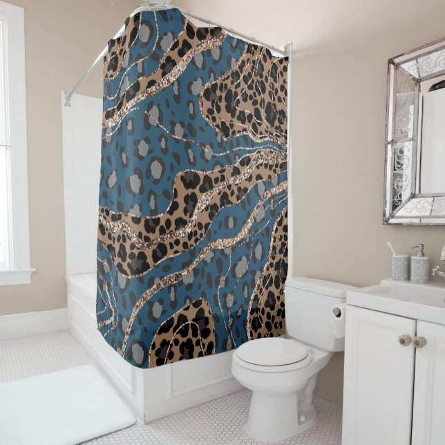 Leo Animal Print Glitter Glam 1 (In Situ)