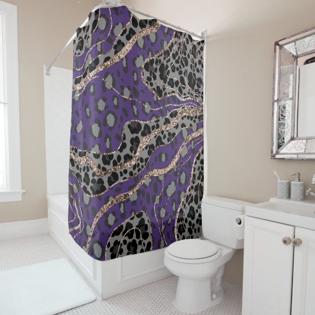 Leo Animal Print Glitter Glam 2 (In Situ)