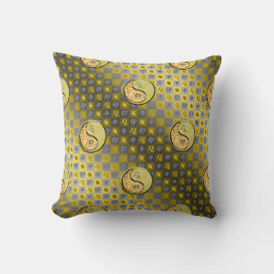 Leo & Metal Rabbit Throw Pillow
