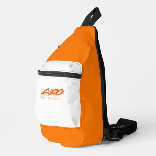 Leo Reflection Sling Bag (Right Corner)