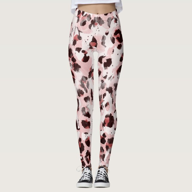 Leopard Animal Skin: Tie Dye Elegance. Leggings (Front)
