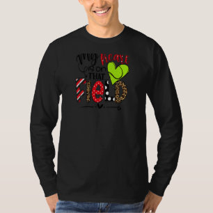 Leopard My Heart Is On That Field Tennis Mom Mothe T-Shirt
