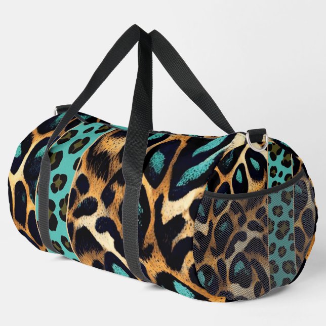 LEOPARD Pattern - Duffel Bag (Right Corner)