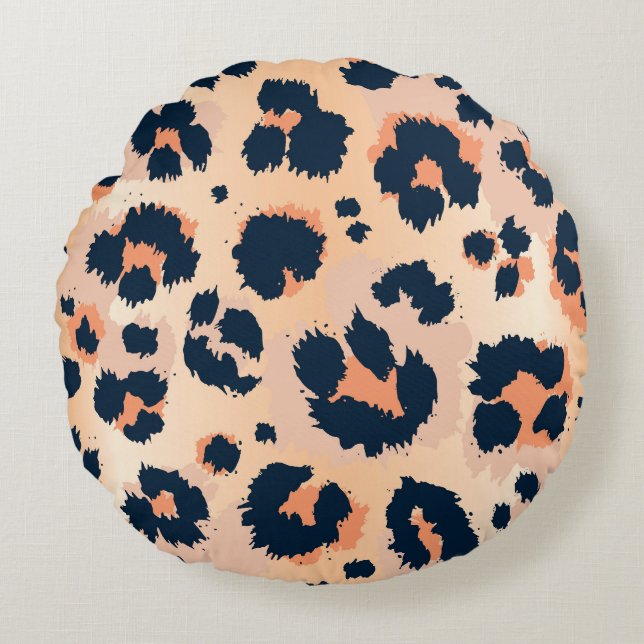 Leopard Pattern: Funny Seamless Design Round Pillow (Front)
