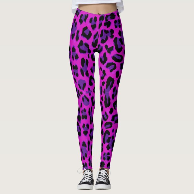 Leopard pattern leggings (Front)