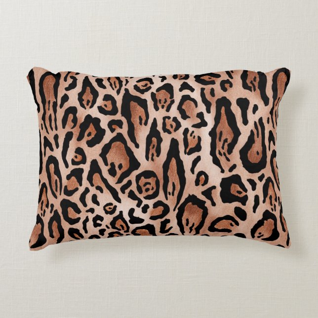 Leopard print pattern accent pillow (Front)
