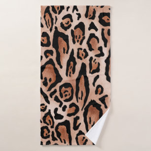Leopard print pattern bath towel