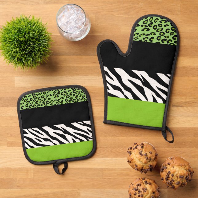 Leopard Print, Zebra Print, Animal Print, Green Oven Mitt & Pot Holder Set (Top Down)