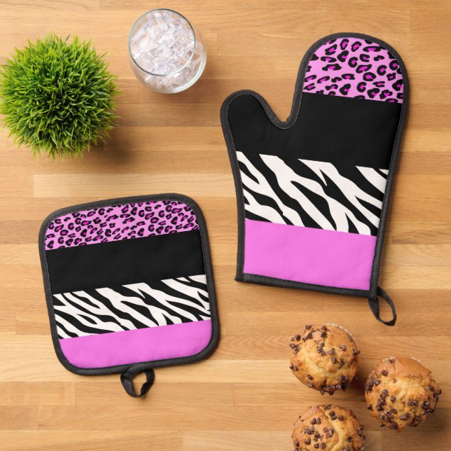 Leopard Print, Zebra Print, Animal Print, Pink Oven Mitt & Pot Holder Set (Top Down)