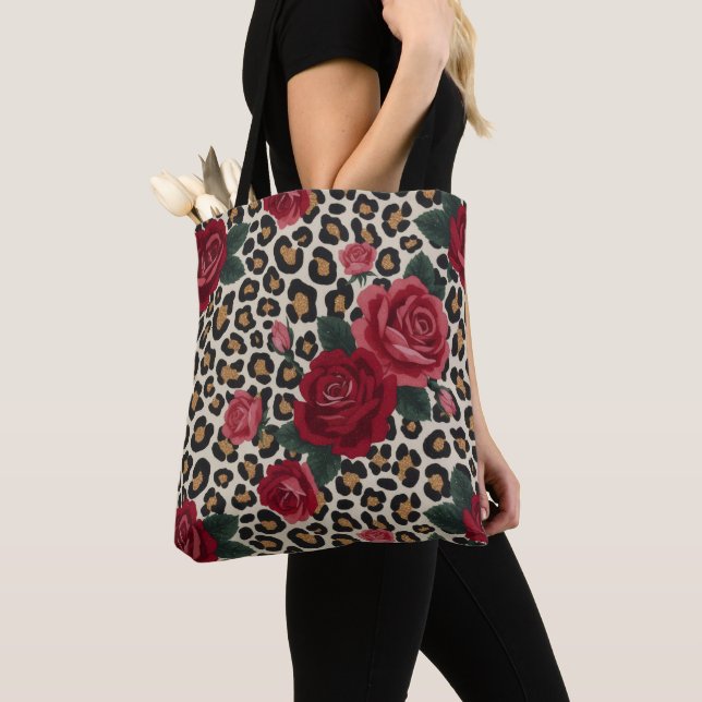 Leopard Red Roses Pattern Tote Bag (Close Up)