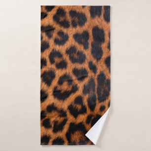 Leopard skin texture : Close-up leopard spot patte Bath Towel