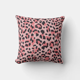Leopard skin: vintage seamless texture throw pillow